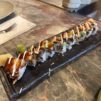 Foto tirada no(a) Kobe Japanese Grill and Sushi por Kim T. em 6/23/2023