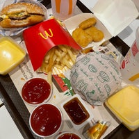 Photo taken at McDonald&amp;#39;s &amp;amp; McCafé by fernery P. on 5/3/2022