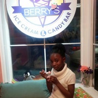 Photo taken at Berry&#39;s Ice Cream &amp; Candy Bar by Aziza M. on 5/27/2016