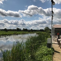 Photo taken at Hajé Biologisch Restaurant en Supermarkt by Ruut R. on 8/19/2017