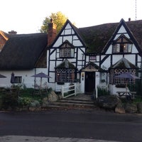 Foto diambil di The White Horse Inn oleh enoway I. pada 11/2/2012
