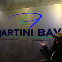 Foto tirada no(a) Martini Bay por Brittany F. em 11/24/2018