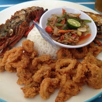 Photo taken at Loobie Lobsters &amp;amp; Shrimps by Ajeng P. on 5/19/2013