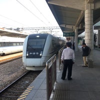 Photo taken at Zhangmutou Railway Station by Chih-Han C. on 11/24/2019