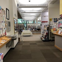 Photo taken at Fairfield Woods Branch Library by ᴡᴡᴡ.Dave.ldbi.ru N. on 5/7/2018