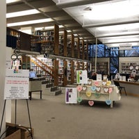 Photo taken at Fairfield Woods Branch Library by ᴡᴡᴡ.Dave.ldbi.ru N. on 2/10/2018