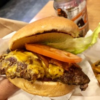 Photo taken at Fresh Burger by Michael W. on 2/7/2018