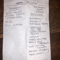 รูปภาพถ่ายที่ Wishbone Tavern โดย Chris เมื่อ 6/10/2018