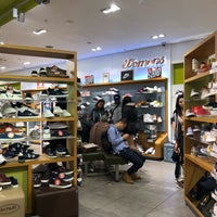 Photo taken at schuh by Grace on 6/23/2019