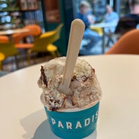 Photo taken at Paradis Gelateria by Grace on 6/14/2022