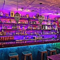Снимок сделан в A&amp;#39;Zul Cantina Lounge by Catrinas South Tampa пользователем K J. 2/10/2016