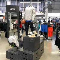 Nike factory store los angeles hotsell