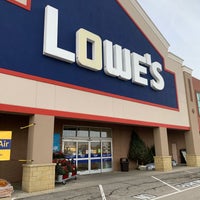Photo taken at Lowe&amp;#39;s by Mr. Ibeabuchi on 12/15/2020