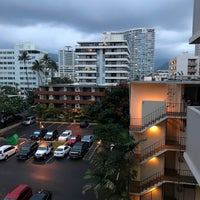 12/12/2017にMr. IbeabuchiがAmbassador Hotel Waikikiで撮った写真