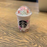 Photo taken at Starbucks by kizaki s. on 2/15/2019