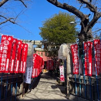 Photo taken at 染井稲荷神社 by kizaki s. on 2/19/2021