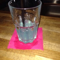 Das Foto wurde bei Hypnose Cocktail Bar von Aurél C. am 8/22/2013 aufgenommen