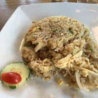 Foto diambil di Chai Thai Kitchen oleh Josica . pada 6/16/2018