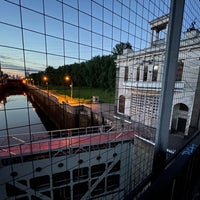 Photo taken at Пешеходный мост через канал им. Москвы by Mikhail F. on 6/5/2021