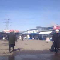Photo taken at Губернский рынок by Denis R. on 3/29/2014