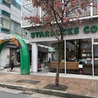 Photo taken at Starbucks by Moto S. on 10/31/2021