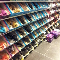 payless sunway pyramid