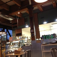 12/13/2012にJose S.がTula Gluten Free Bakery Cafeで撮った写真
