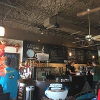 9/24/2017 tarihinde Asher Y.ziyaretçi tarafından The Haus Coffee Shop'de çekilen fotoğraf