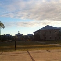 10/29/2012 tarihinde Mary Katherine S.ziyaretçi tarafından University Of South Carolina Beaufort'de çekilen fotoğraf