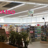 Photo taken at Daiso by tatsuo y. on 8/12/2018