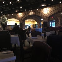 Снимок сделан в Romano&amp;#39;s Macaroni Grill пользователем Gordon C. 8/1/2016