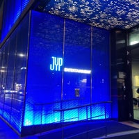 Снимок сделан в JYP Entertainment пользователем silverly K. 12/9/2022