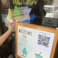 5/15/2022 tarihinde Kato L.ziyaretçi tarafından Tea Master Matcha Cafe and Green Tea Shop'de çekilen fotoğraf