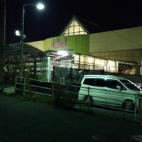 Photo taken at バラエティアス (百圓領事館) by Izumi T. on 10/28/2012