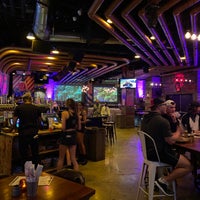 4/5/2021 tarihinde Kim L.ziyaretçi tarafından Copper Blues Rock Pub &amp;amp; Kitchen'de çekilen fotoğraf