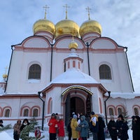Photo taken at Валдайский Иверский Святоозерский мужской монастырь by Vasiliscus on 1/7/2022