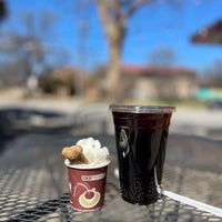 Photo taken at Bennu Coffee by Tom R. on 3/2/2021