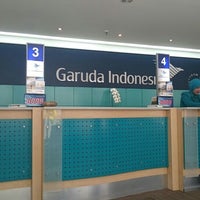 Photo taken at Garuda Indonesia Service Center by Asa A. on 9/13/2015