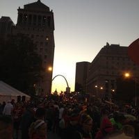 Photo taken at RocK N Roll Marathon by Gary A. on 10/21/2012