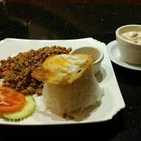 Photo taken at Issara Thai by Carl D. on 1/28/2017