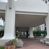 รูปภาพถ่ายที่ West Palm Beach Marriott โดย Mike เมื่อ 11/17/2021