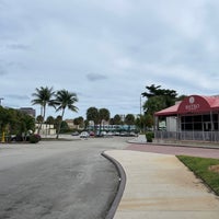 Foto tirada no(a) West Palm Beach Marriott por Mike em 11/17/2021