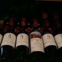 Photo prise au Vintage Wine Cellar par Rodrigue le2/1/2013