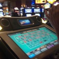10/13/2012 tarihinde Cameron N.ziyaretçi tarafından First Council Casino &amp; Hotel'de çekilen fotoğraf