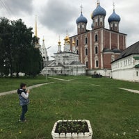 Photo taken at Соборная площадь by Princessa A. on 6/6/2017