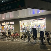 Photo taken at マルエツ プチ 港南シティタワー店 by Yoshihiro on 12/15/2022