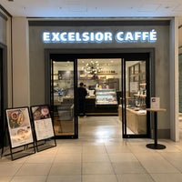 Photo taken at EXCELSIOR CAFFÉ Barista by Yoshihiro on 1/21/2019