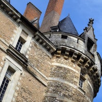 Foto scattata a Château de Durtal da Joel G. il 1/30/2016