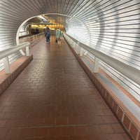 Photo taken at New Haven Union Station (NHV) - Metro North/Amtrak/Shore Line East by Gary B. on 10/5/2023