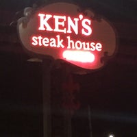 Снимок сделан в Ken&amp;#39;s Steak House пользователем Blair 2/9/2019